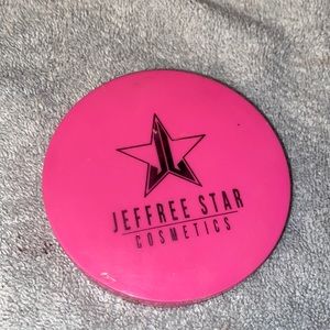 Jeffree Star skin frost - peach goddess